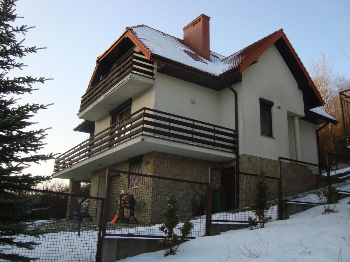 Дома для отпуска Klimkówka 96 - Dom w górach nad jeziorem Климкувка-28