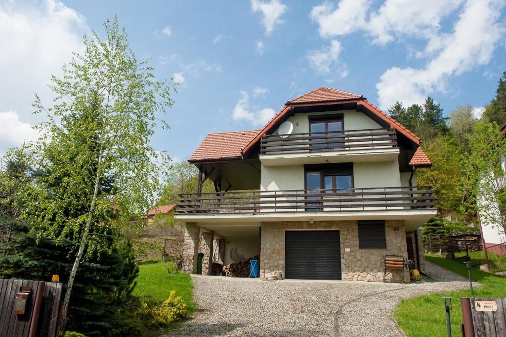 Дома для отпуска Klimkówka 96 - Dom w górach nad jeziorem Климкувка-46